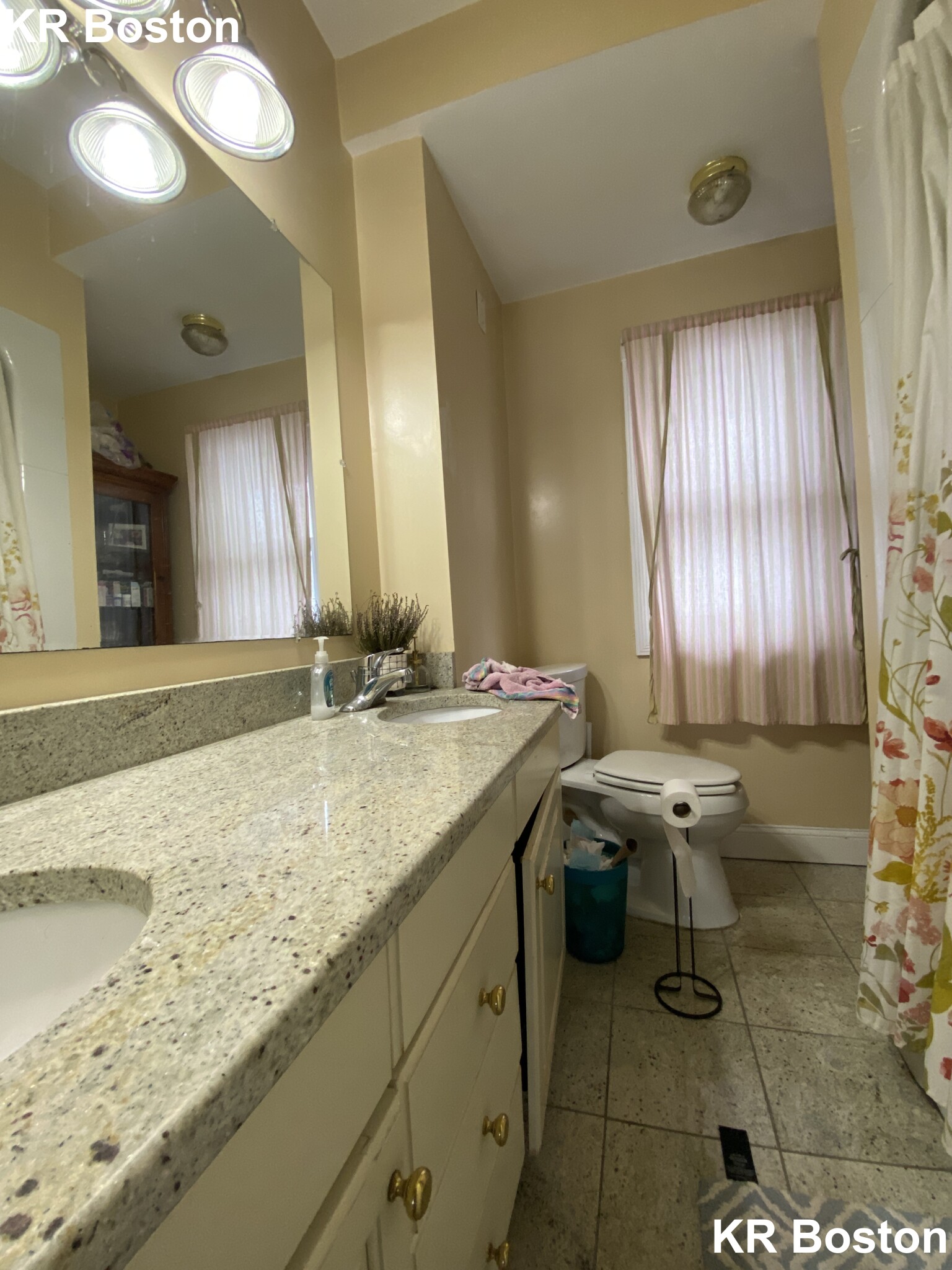 11 Holman St, Allston