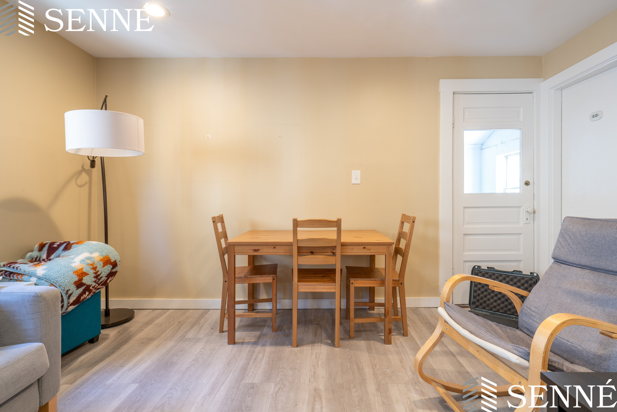 73 Bartlett St, Magoun Square