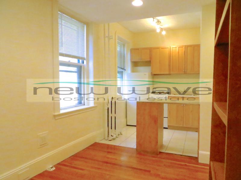 72 Revere St, Beacon Hill