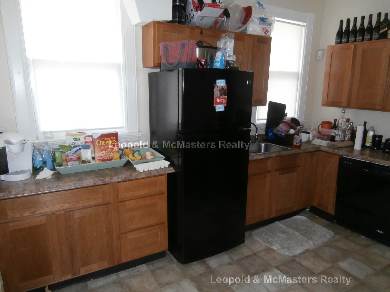 19 Braemore Rd, Brighton