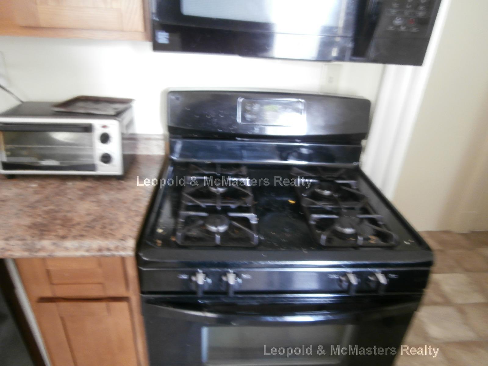 19 Braemore Rd, Brighton