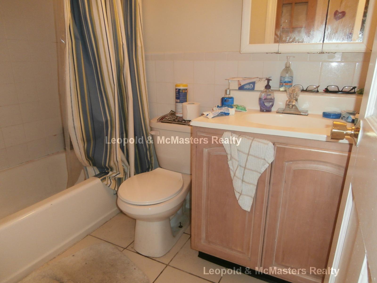 19 Braemore Rd, Brighton