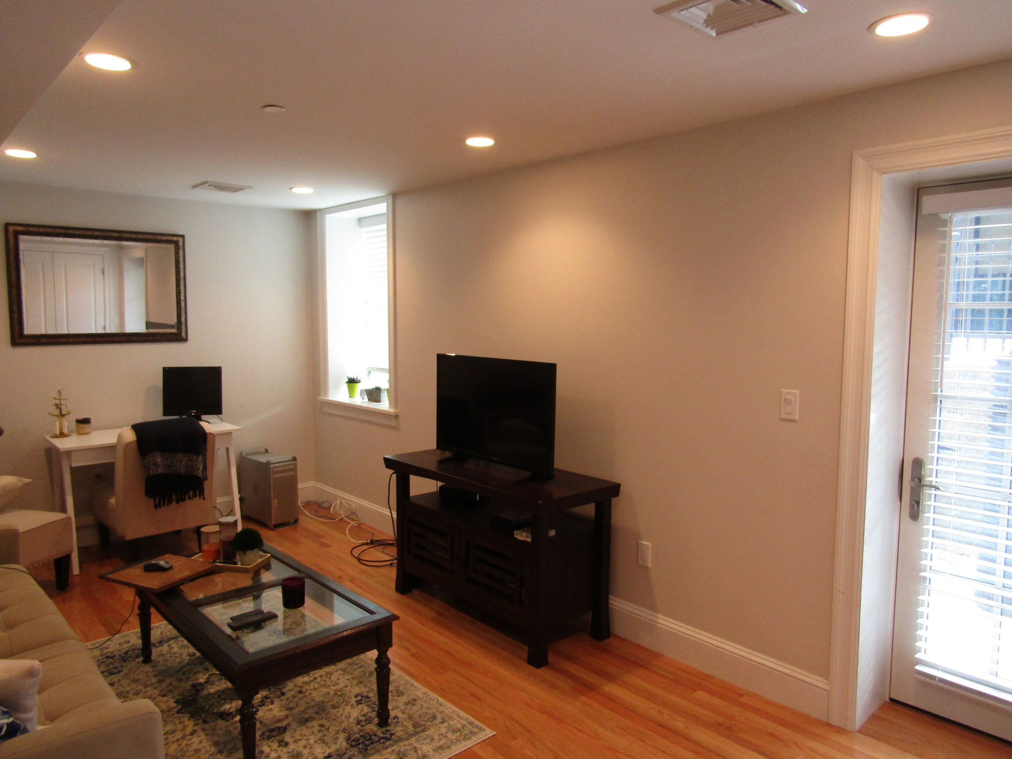 12 Harvard Ter, Allston