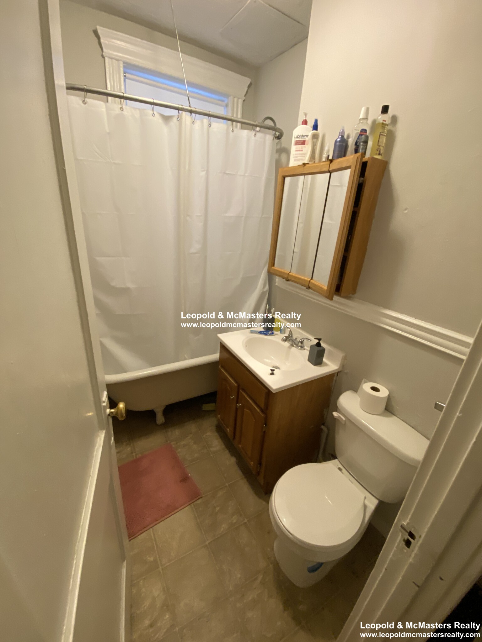 368 Riverway, Fenway