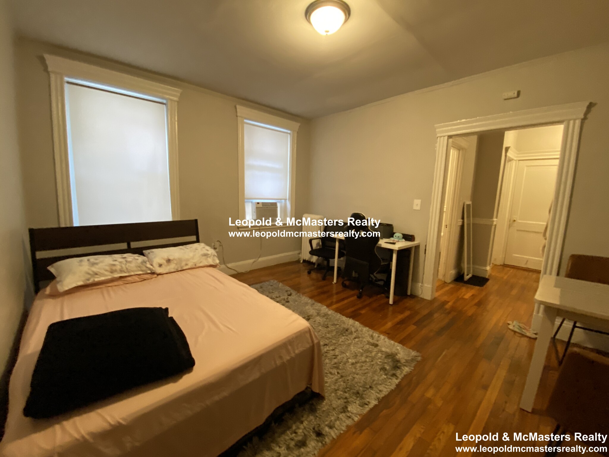 368 Riverway, Fenway