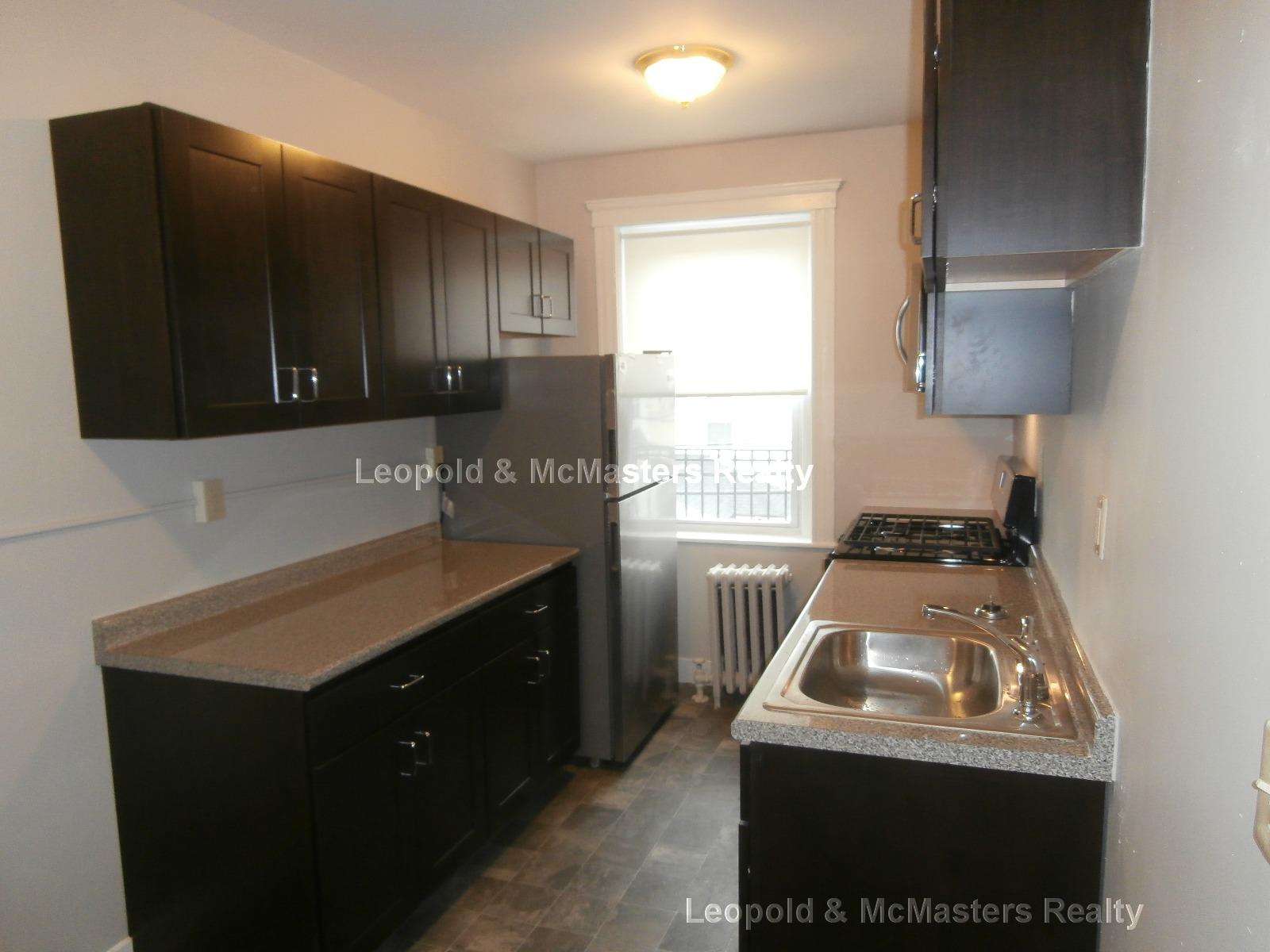 55 Linden St, Allston