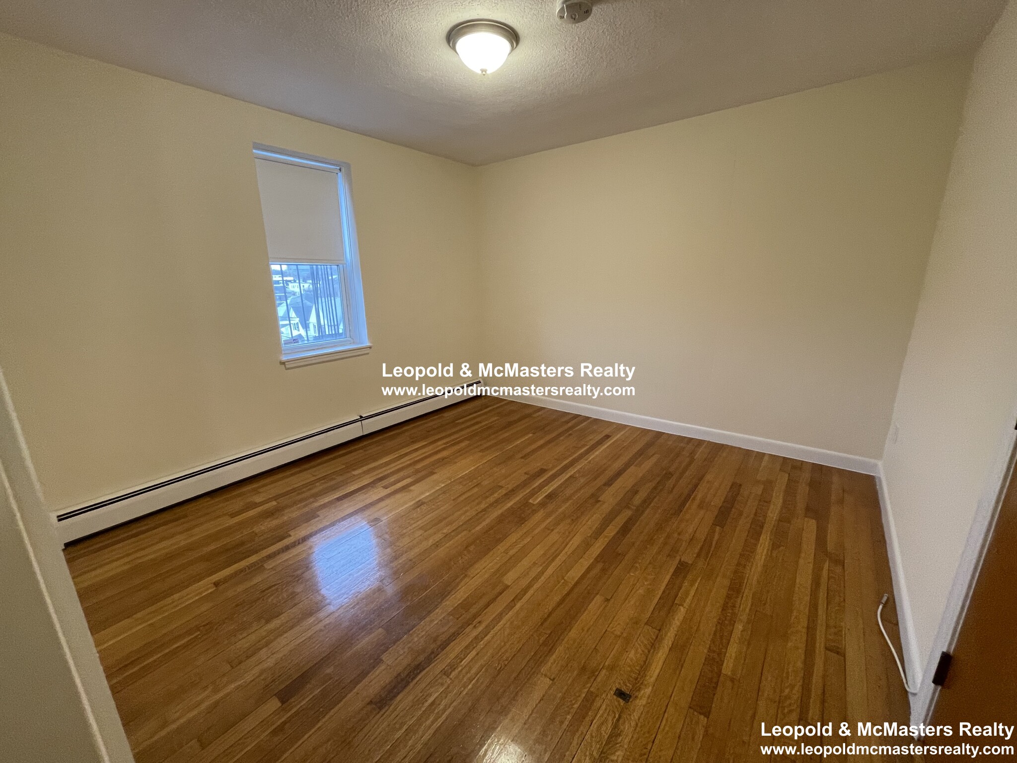 180 North Beacon St, Brighton