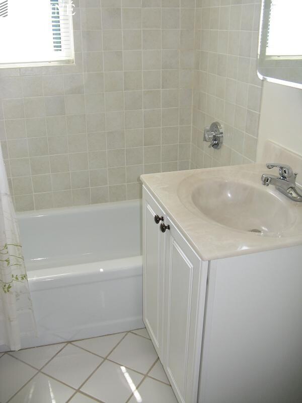 700 Huron Ave, West Cambridge