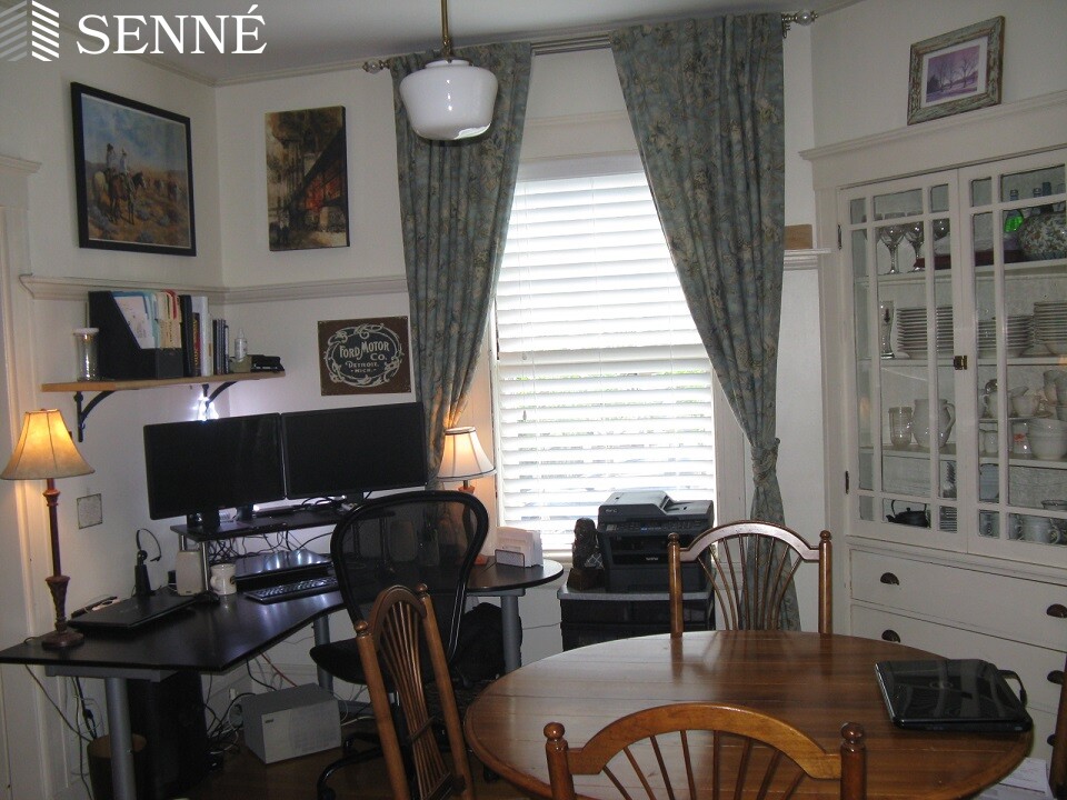 4 Avon St, Harvard Square