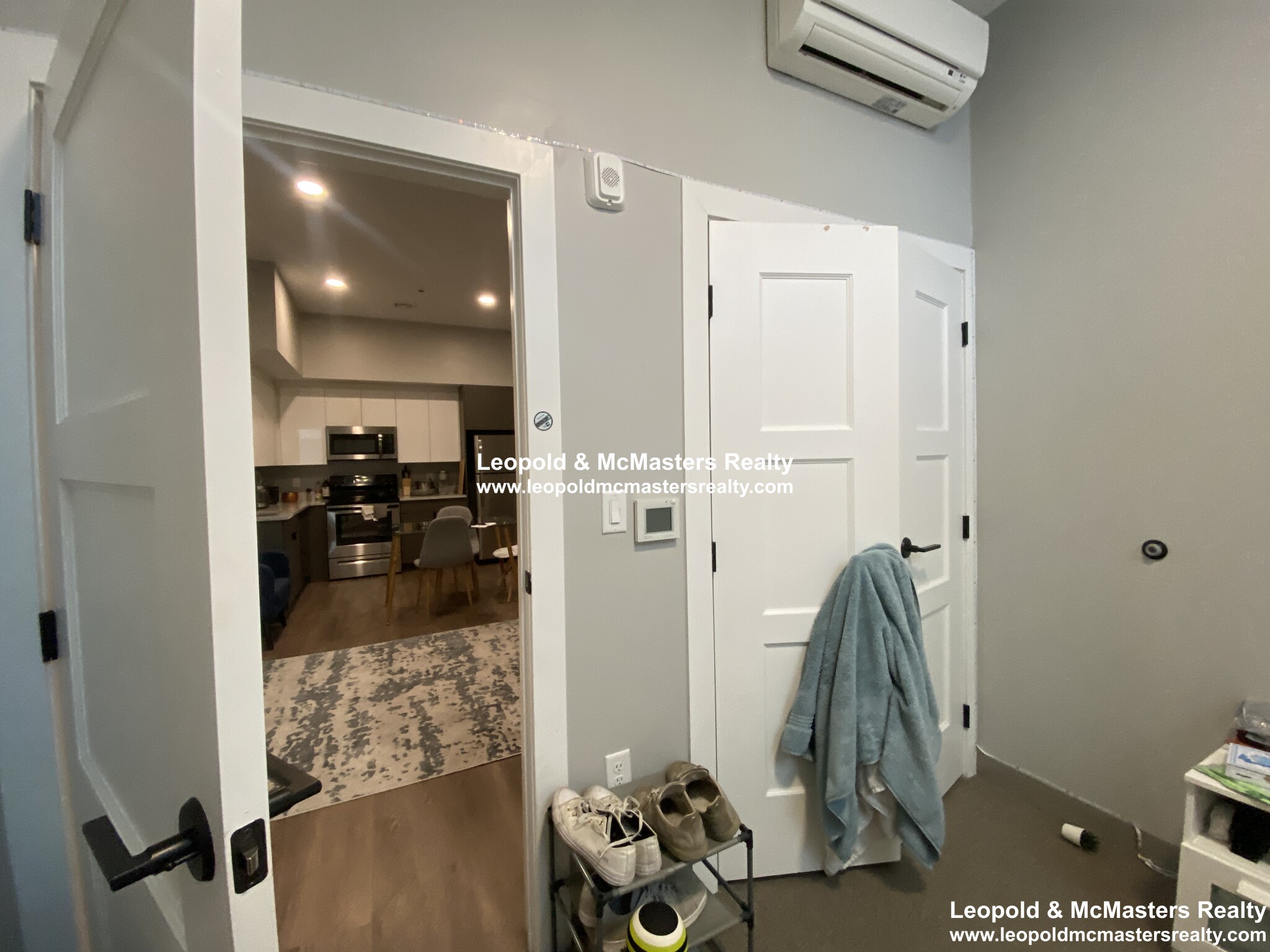 100 Hemenway St, Fenway