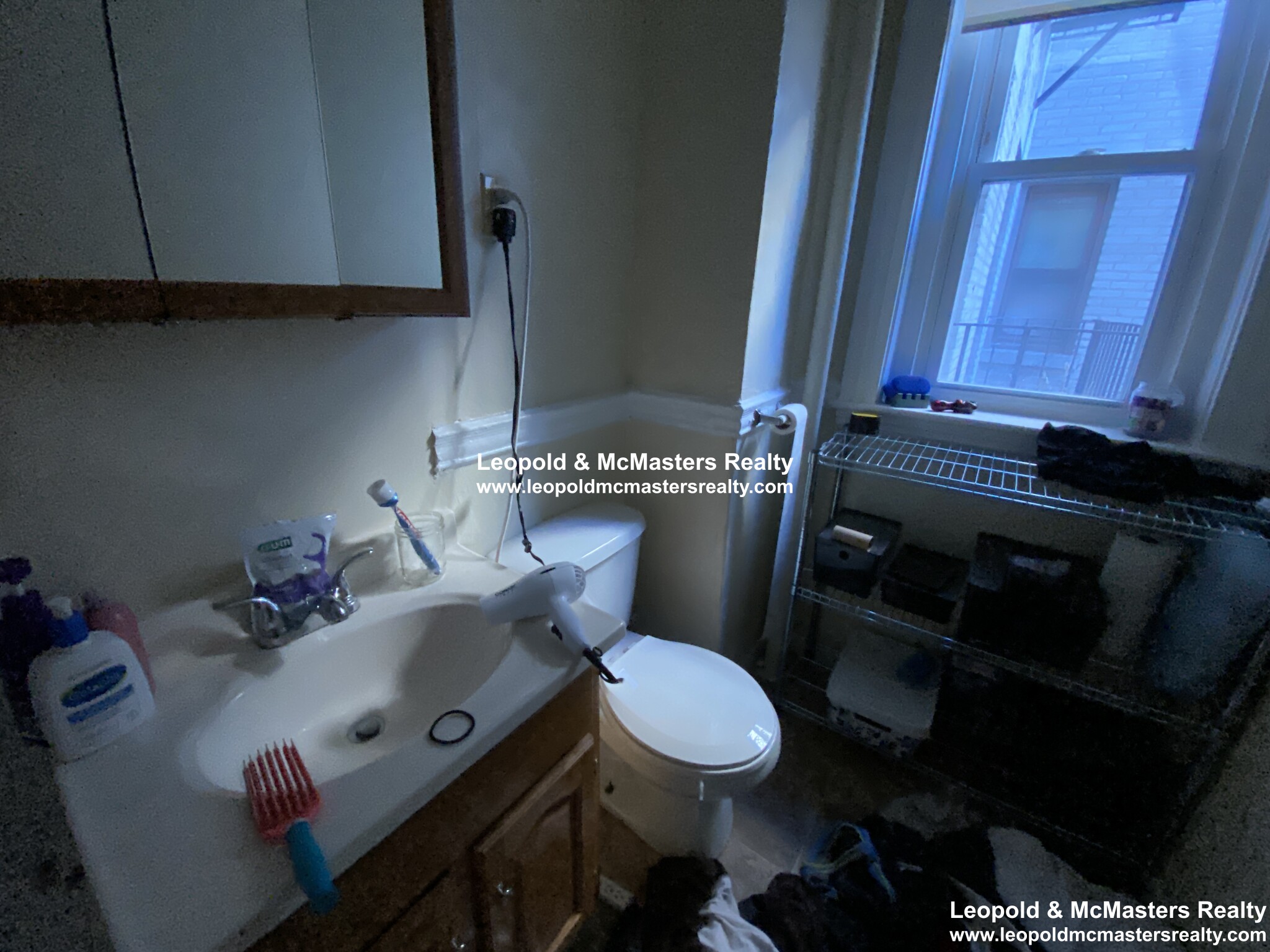 368 Riverway, Mission Hill