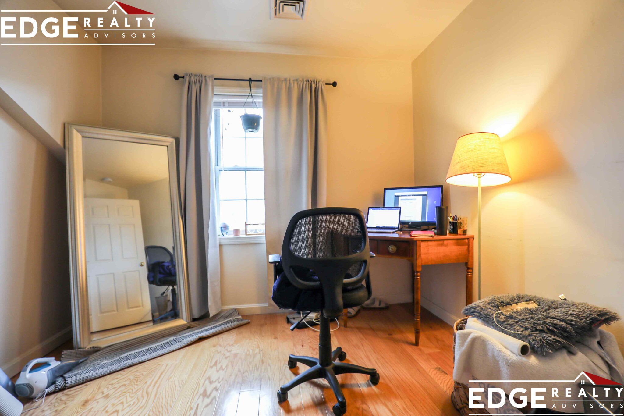 36 Raymond St, Allston