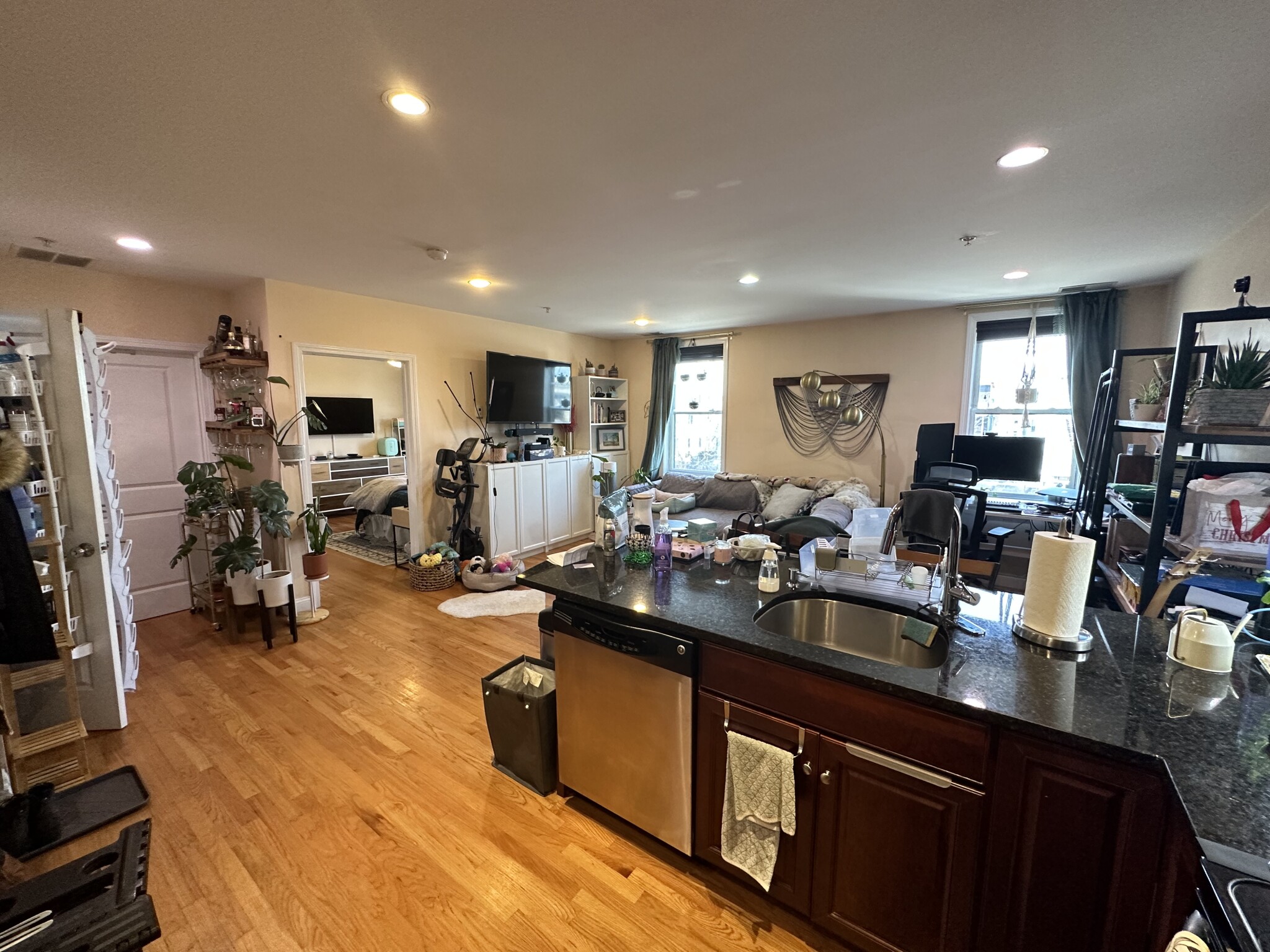 100 Fellsway, East Somerville