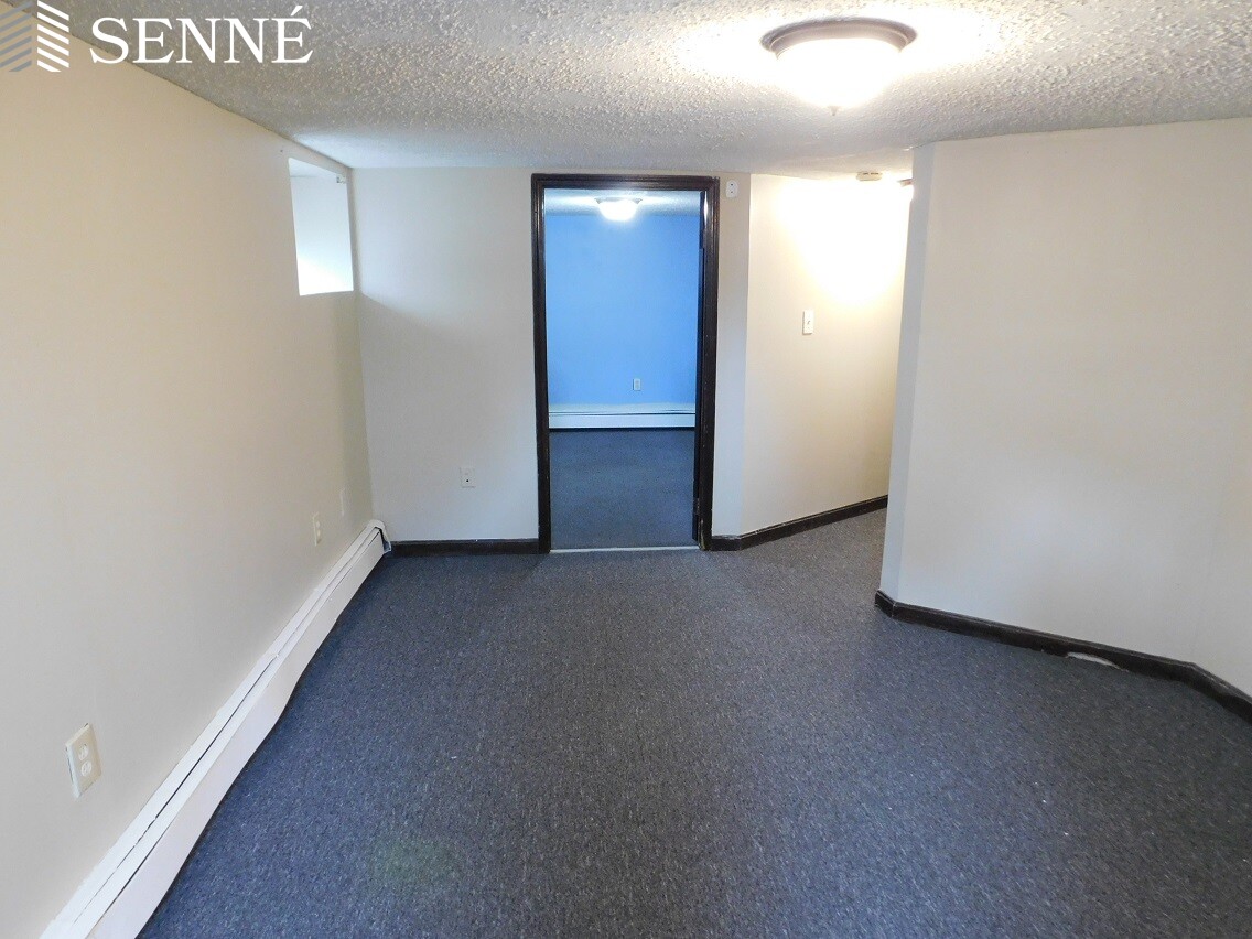 31 Seattle St, Lower Allston