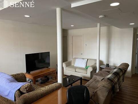 38 Day St, Davis Square