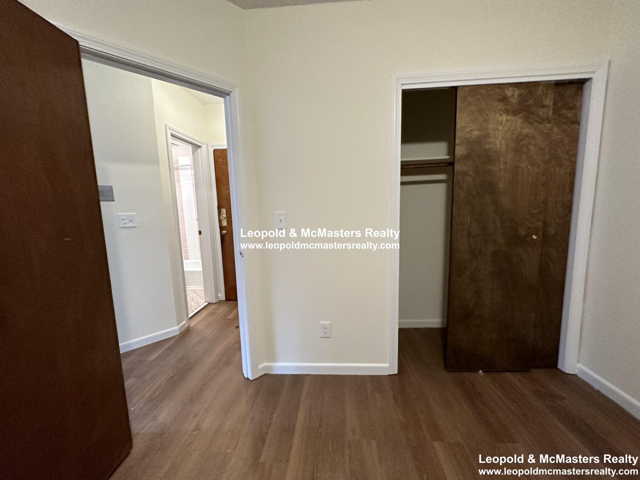 54 Huntington Ave, Jamaica Plain