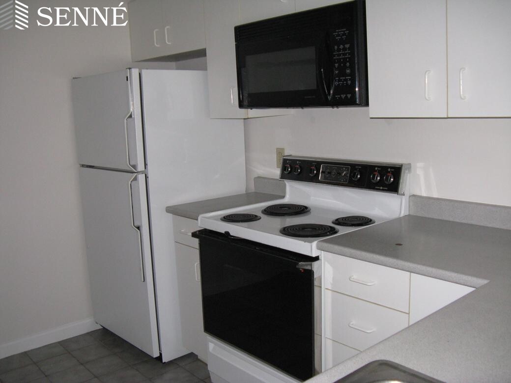 175 Beacon St, West Somerville