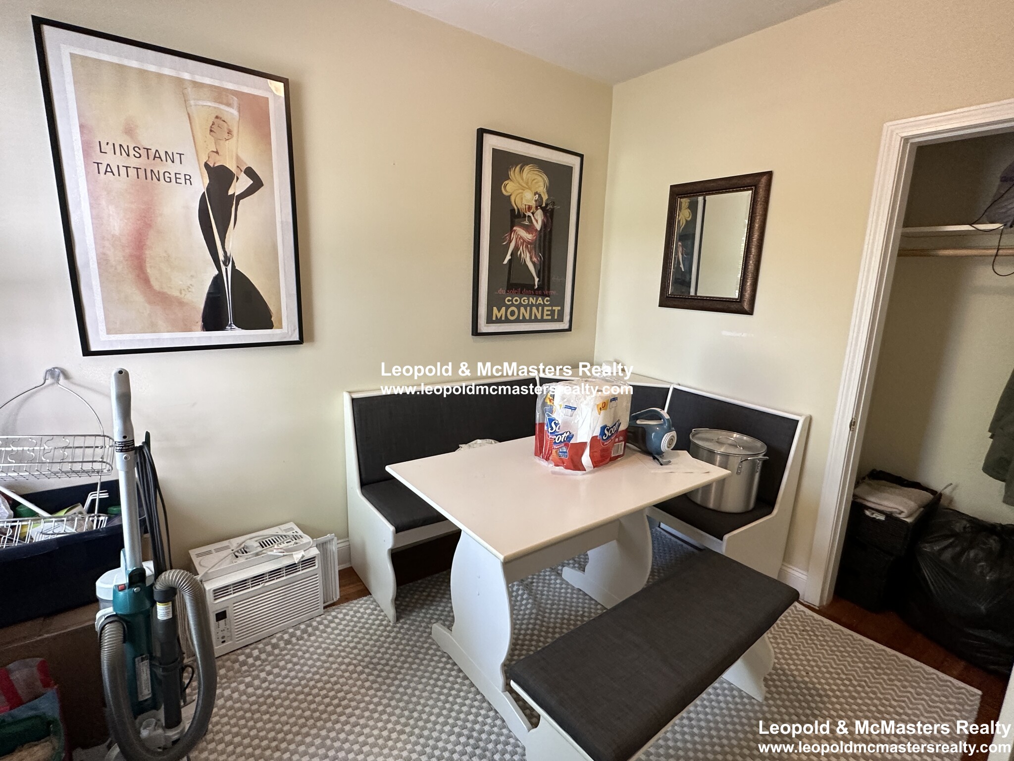 354 Shirley St, Winthrop