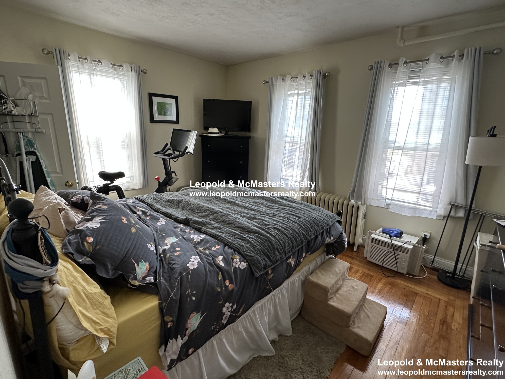 354 Shirley St, Winthrop