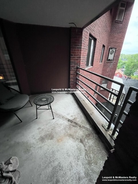 147 Kelton St, Allston