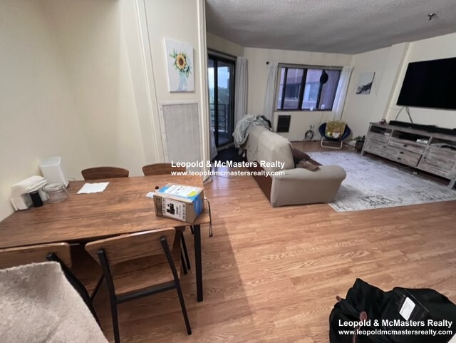 147 Kelton St, Allston