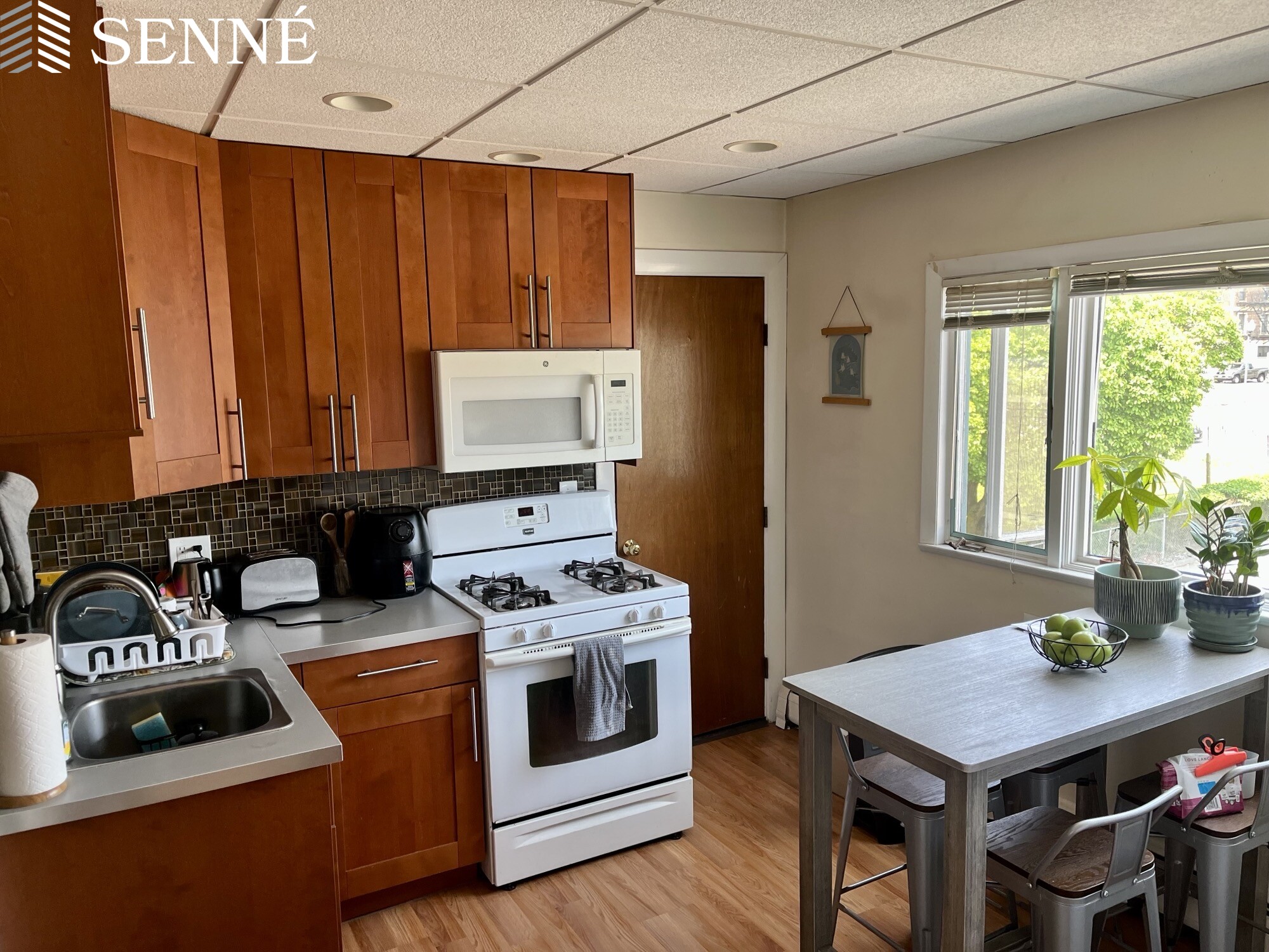 112 Thurston St, Winter Hill