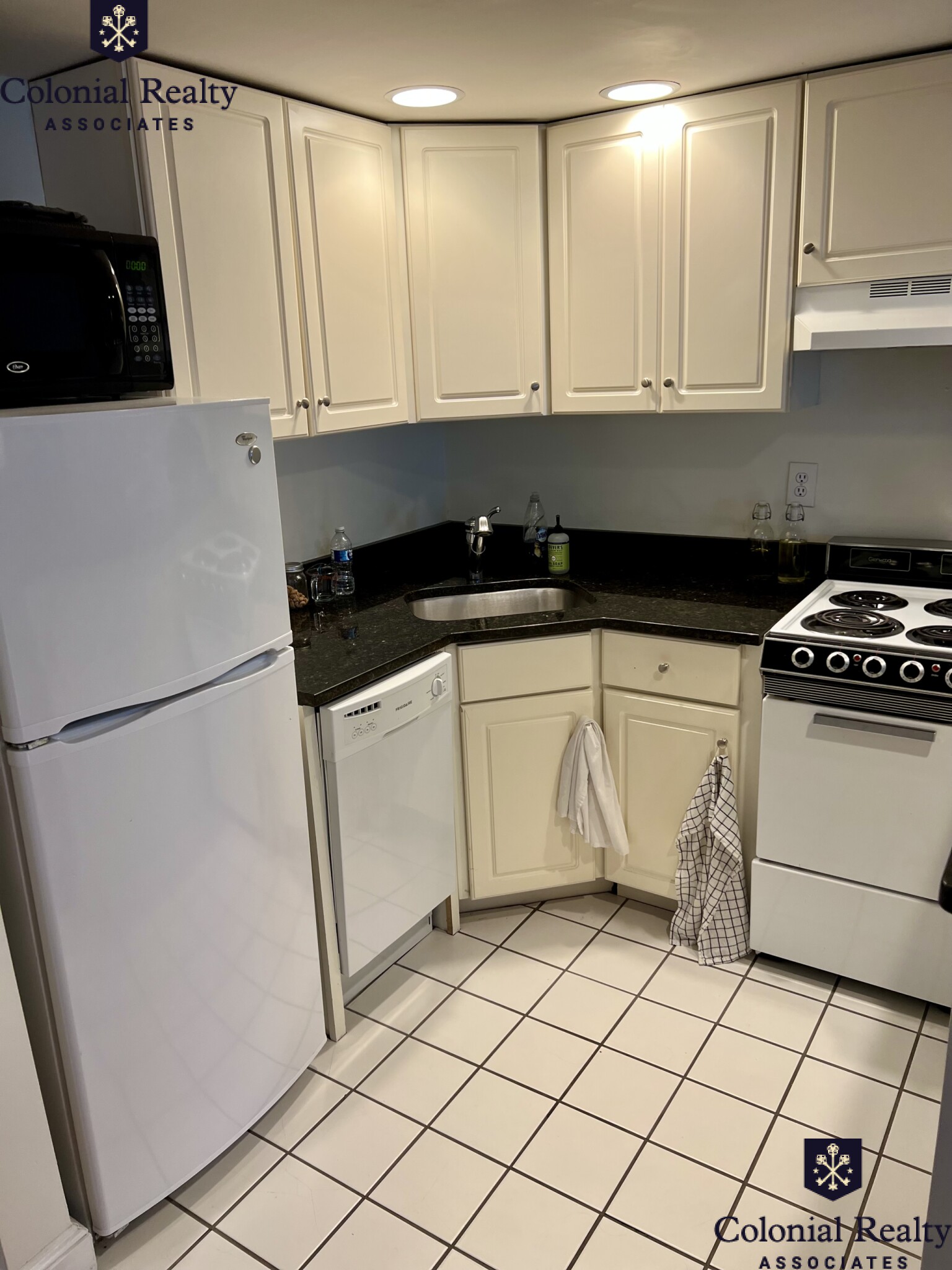 176 Commonwealth Ave, Back Bay