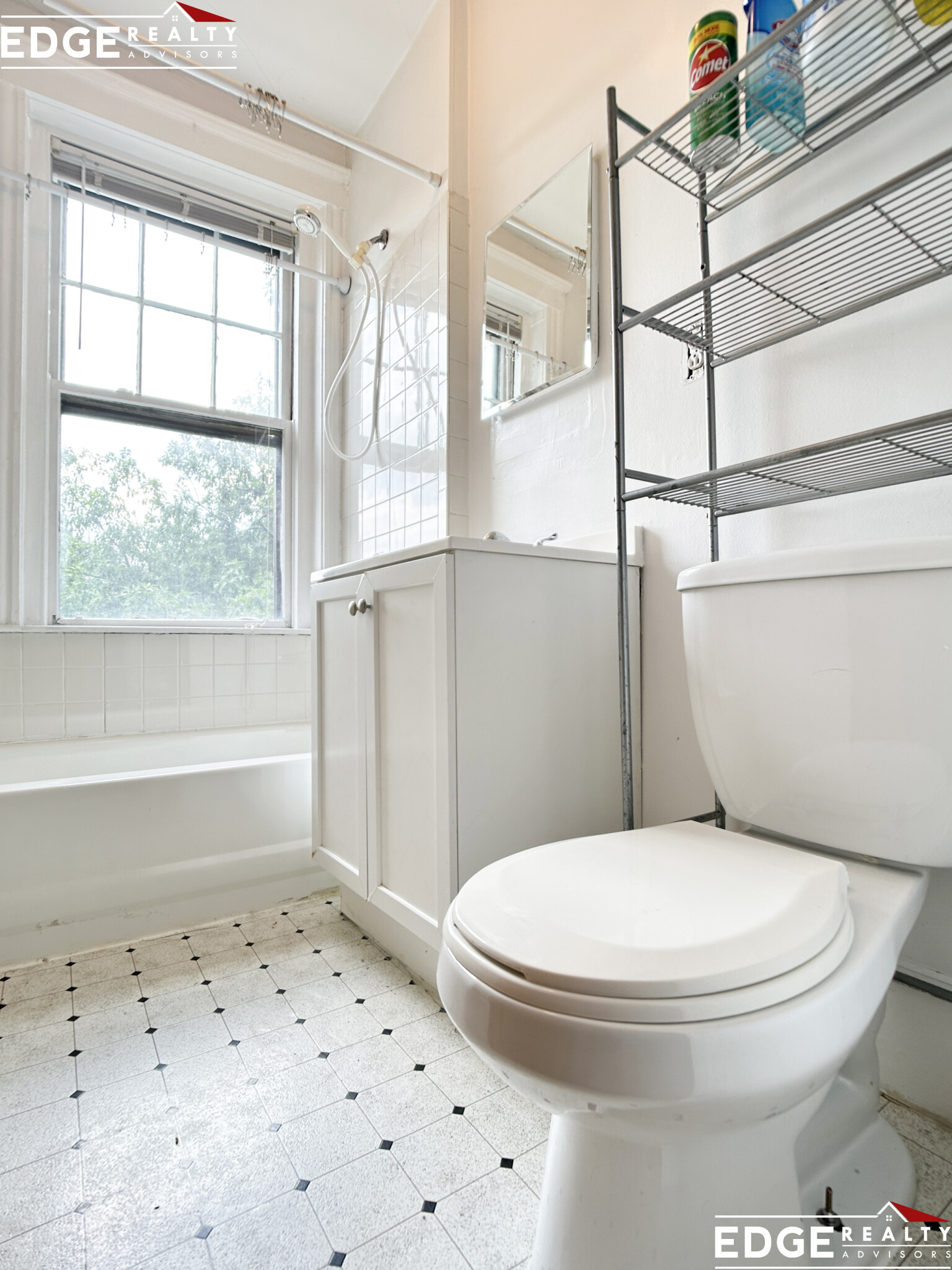 30 Jamaizaway, Jamaica Plain