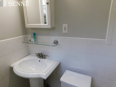 49 Garfield St, Cambridgeport