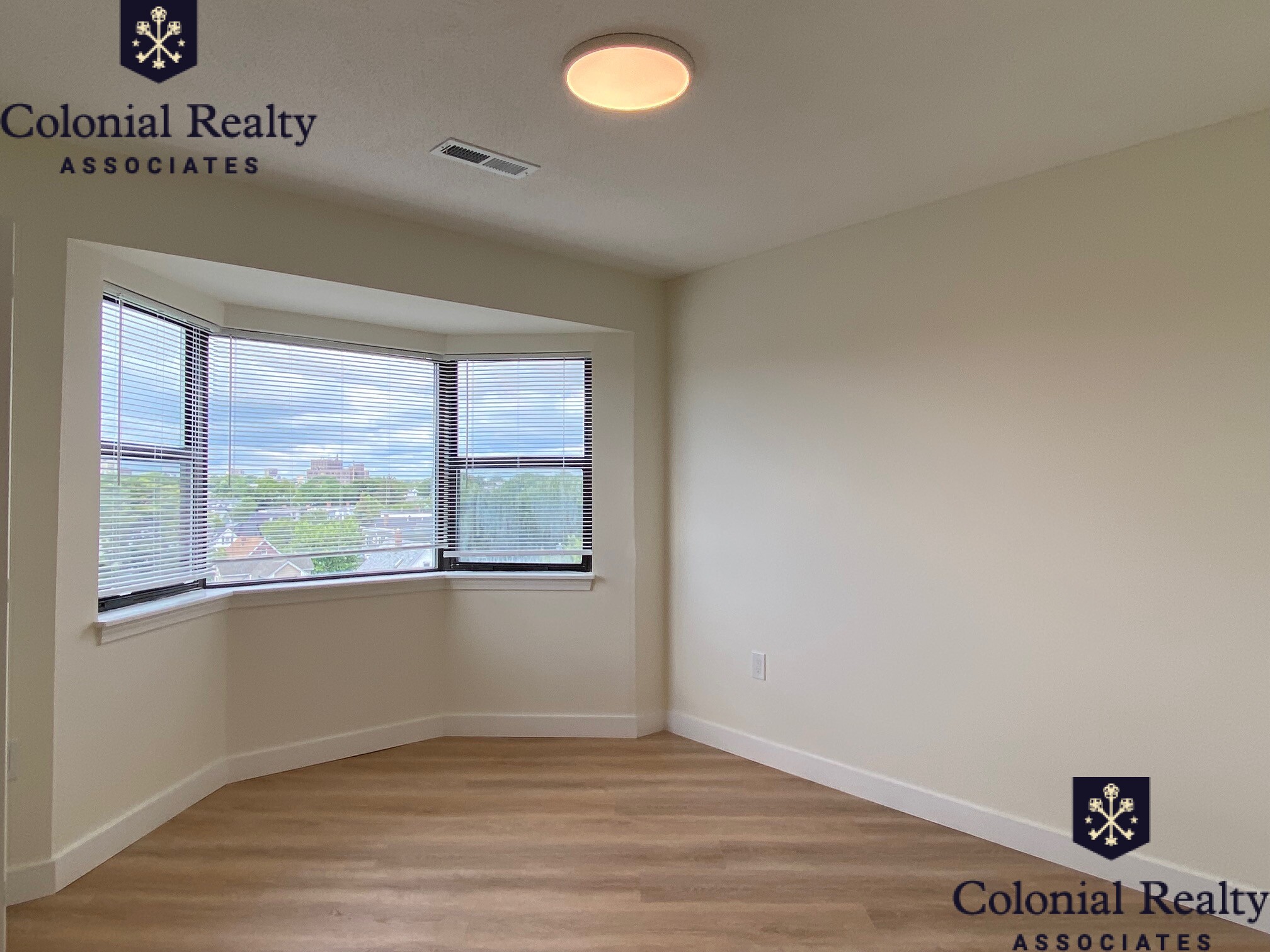 25 Webster Ave, Union Square