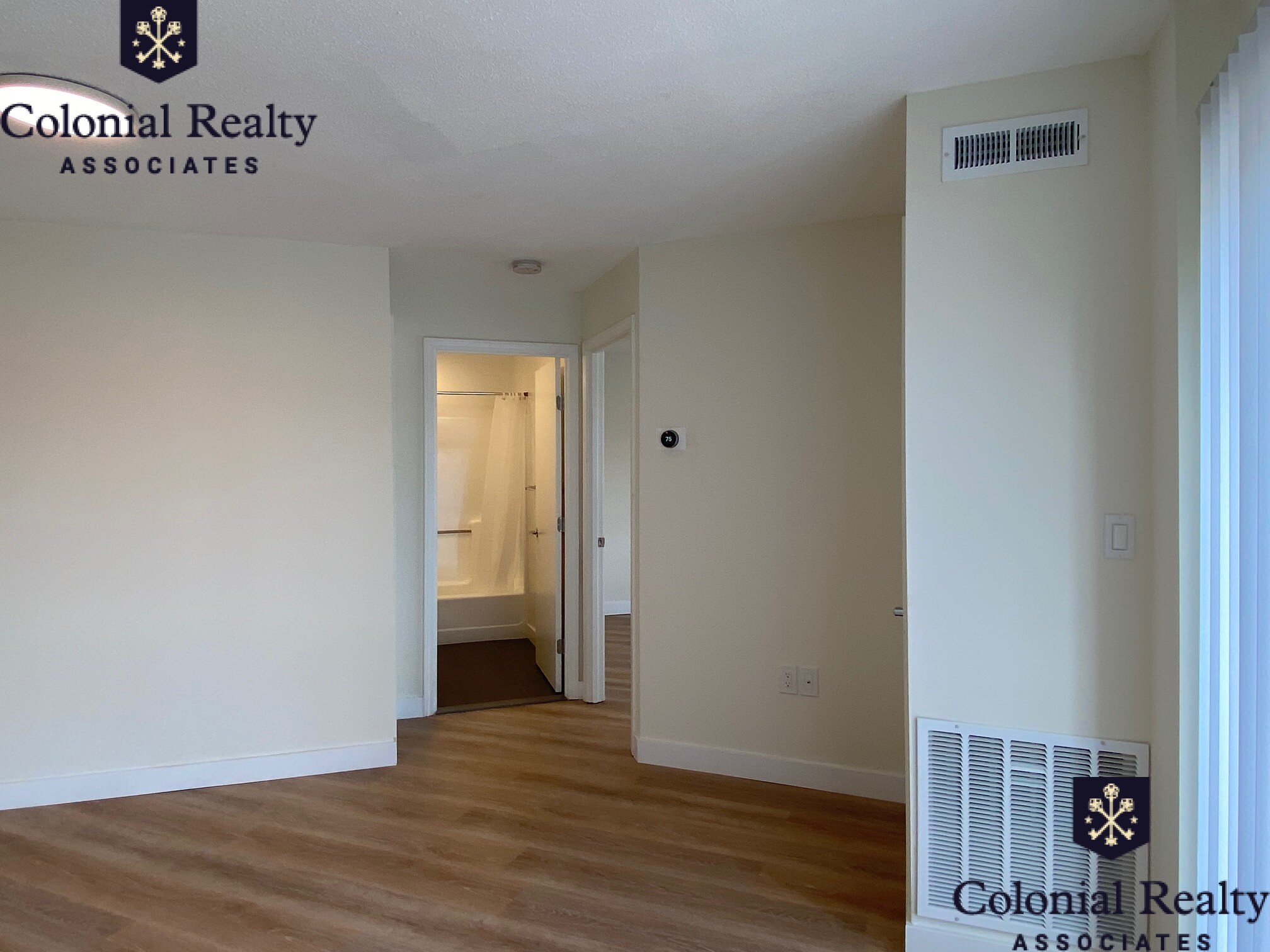 25 Webster Ave, Union Square