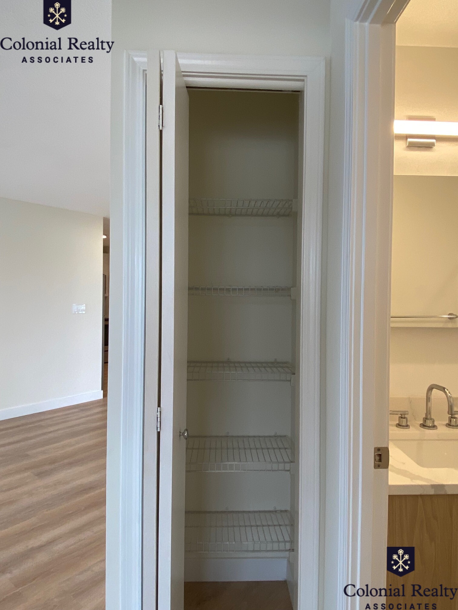 25 Webster Ave, Union Square