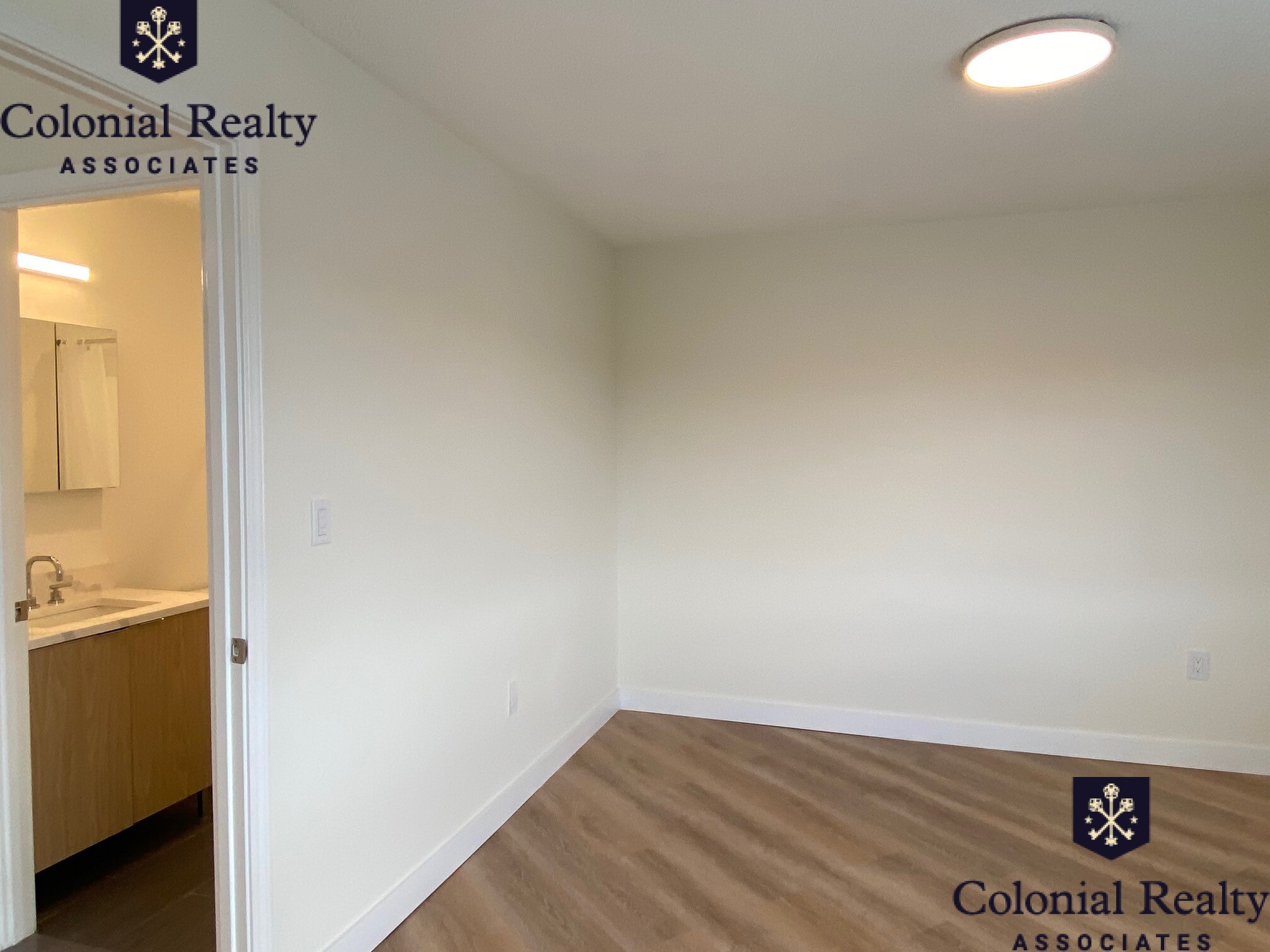 25 Webster Ave, Union Square