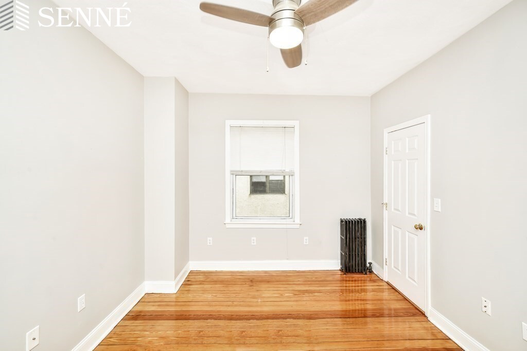 109 Walnut St, Gilman Square