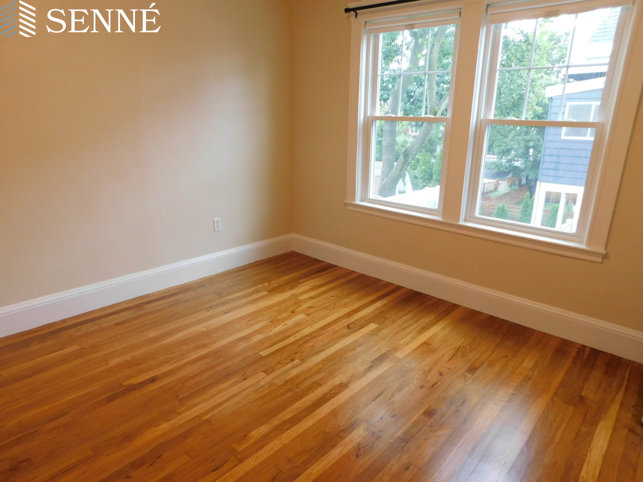 137 Fayerweather St, West Cambridge