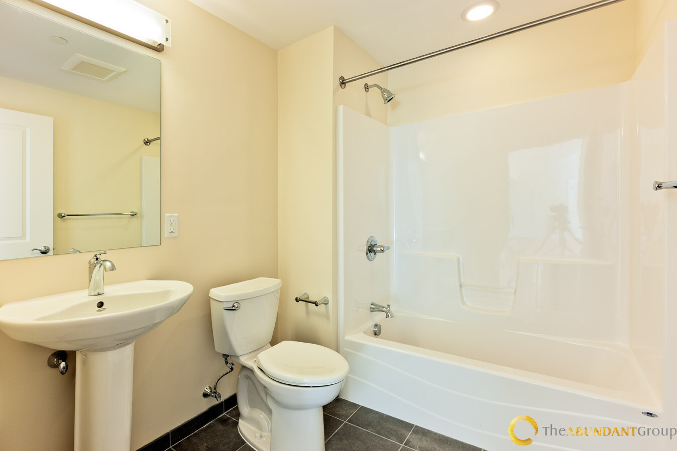 7 Cameron Ave, North Cambridge