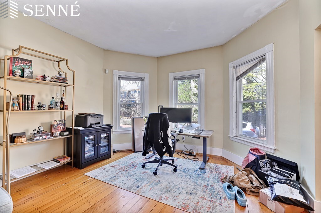 26 Crescent St, Harvard Square