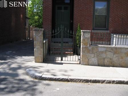 74 Fairmont St, Cambridgeport