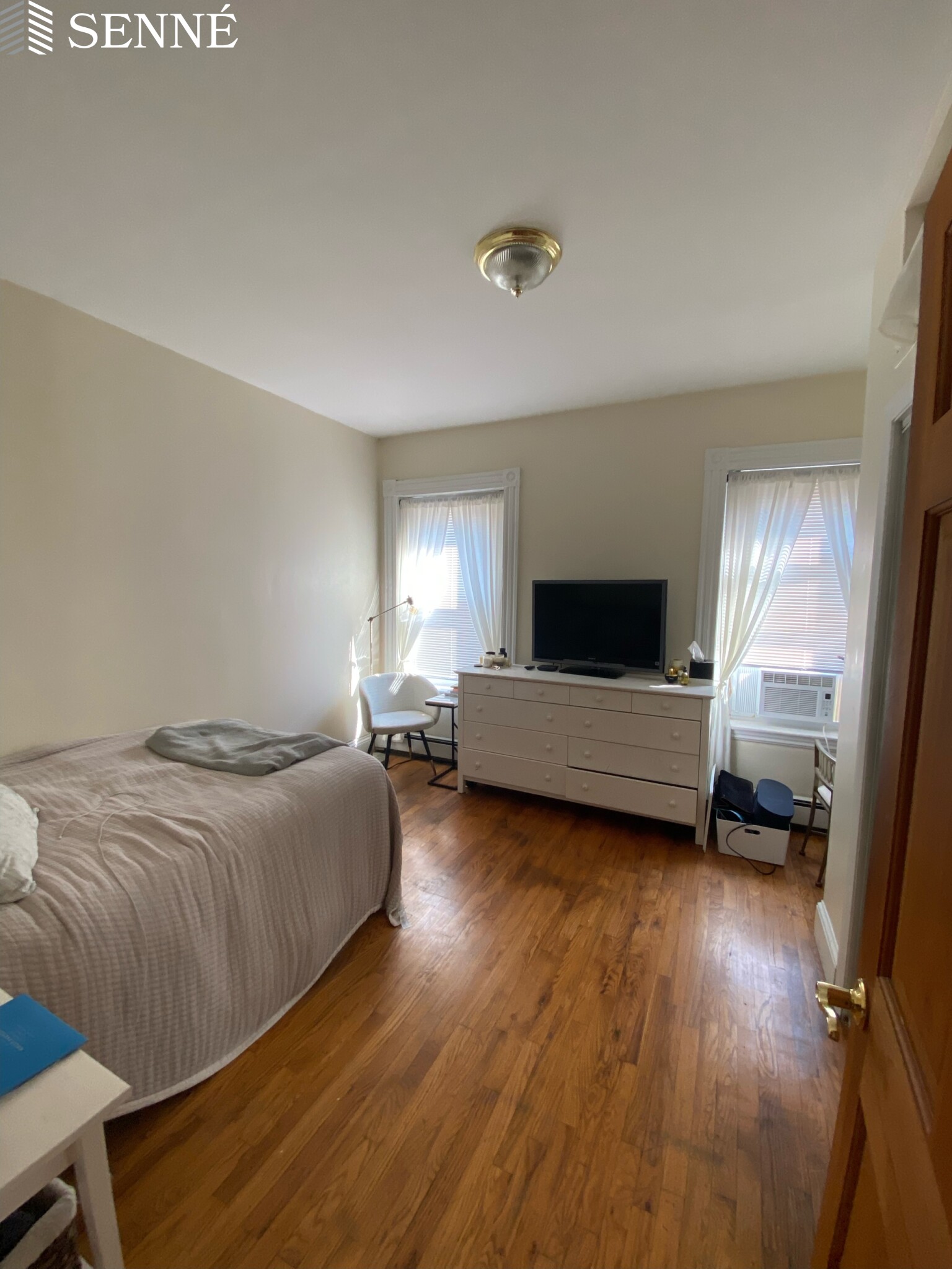 74 Fairmont St, Cambridgeport