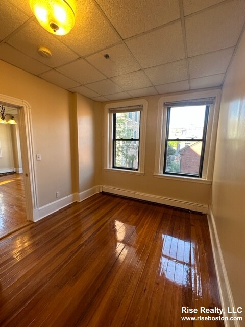 37 Joy St, Beacon Hill