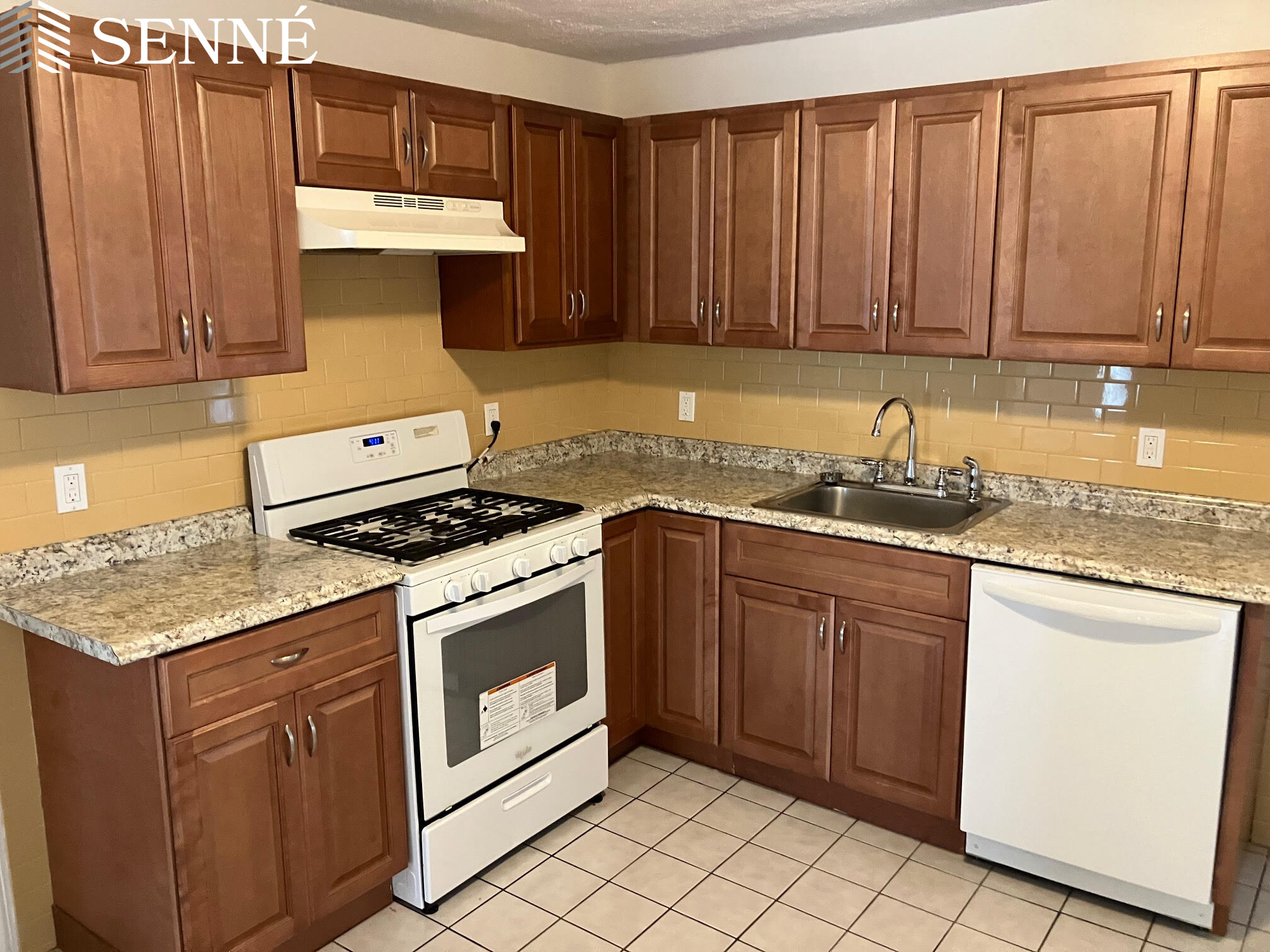 322 Lowell St, Davis Square