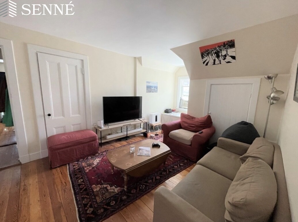 11 Wendell St, Harvard Square