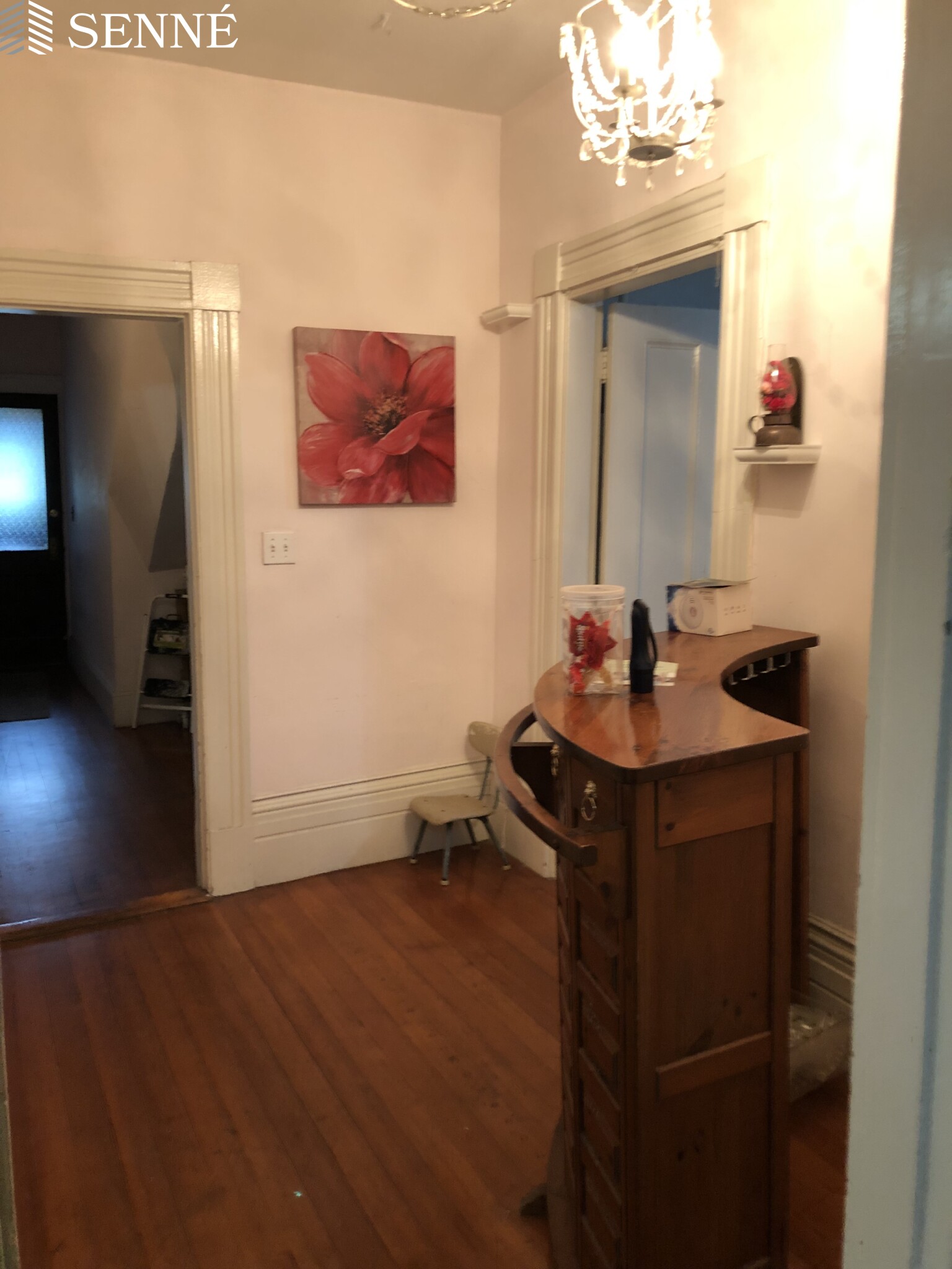 33 Beacon St, Winter Hill