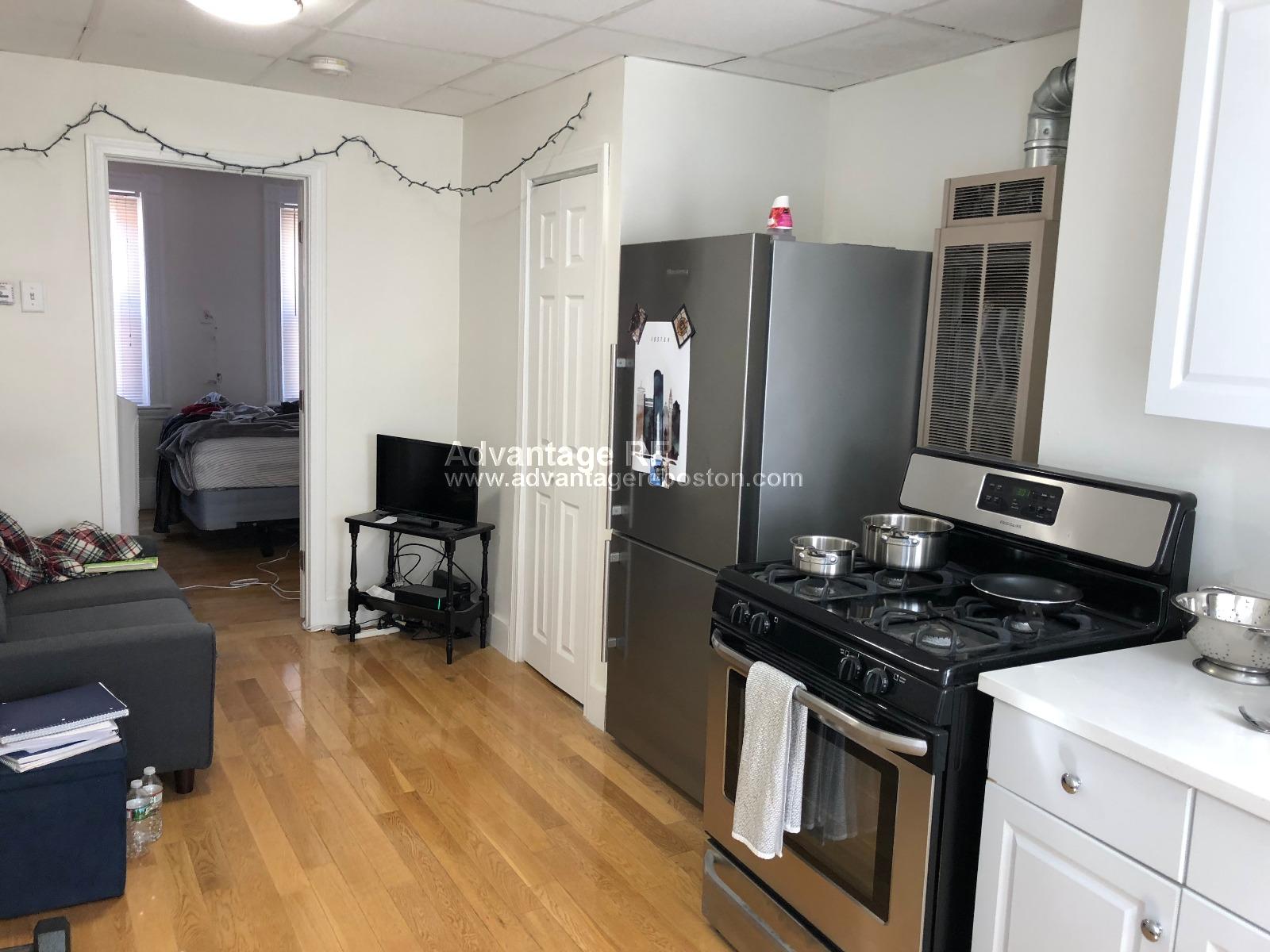 10 Wiget St, North End