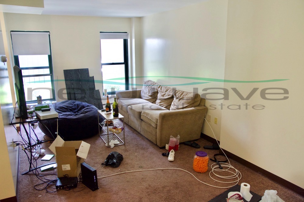 400 Massachusetts Ave, South End