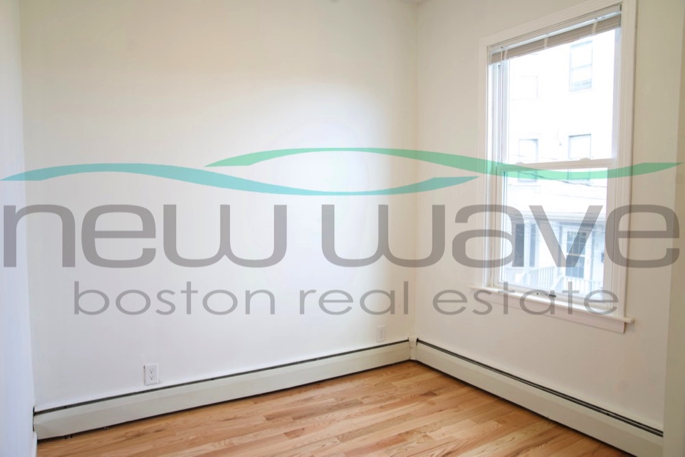 6 Bickford Ave, Mission Hill