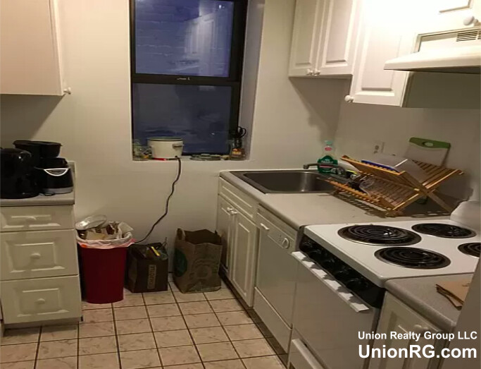 829 Beacon St, Fenway