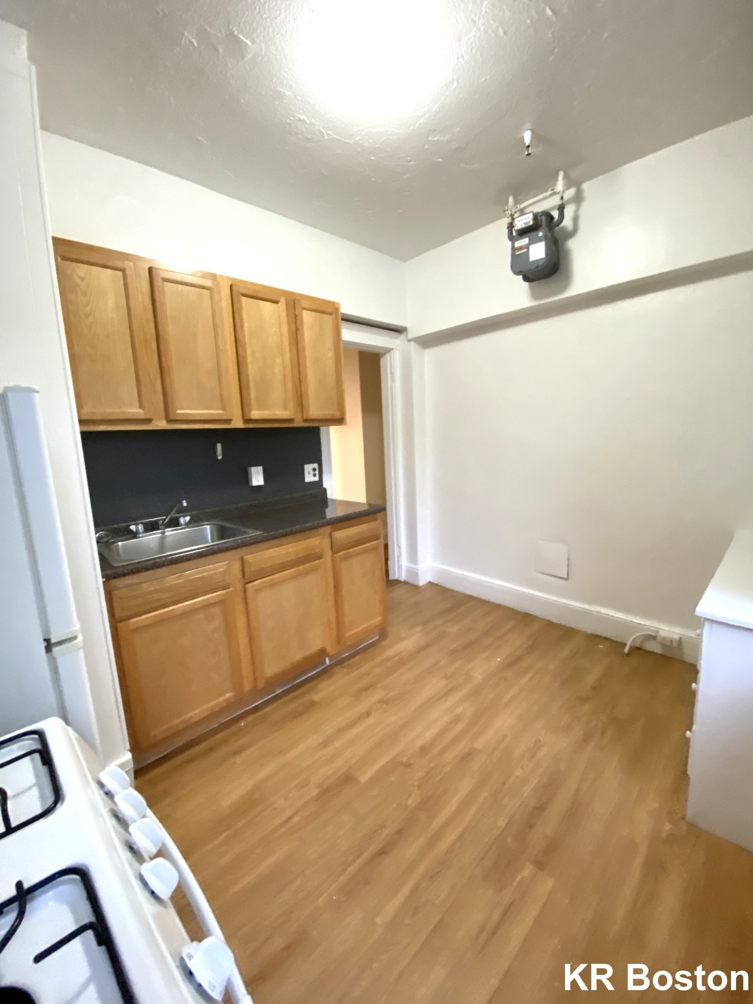 1802 Commonwealth Ave, Brighton