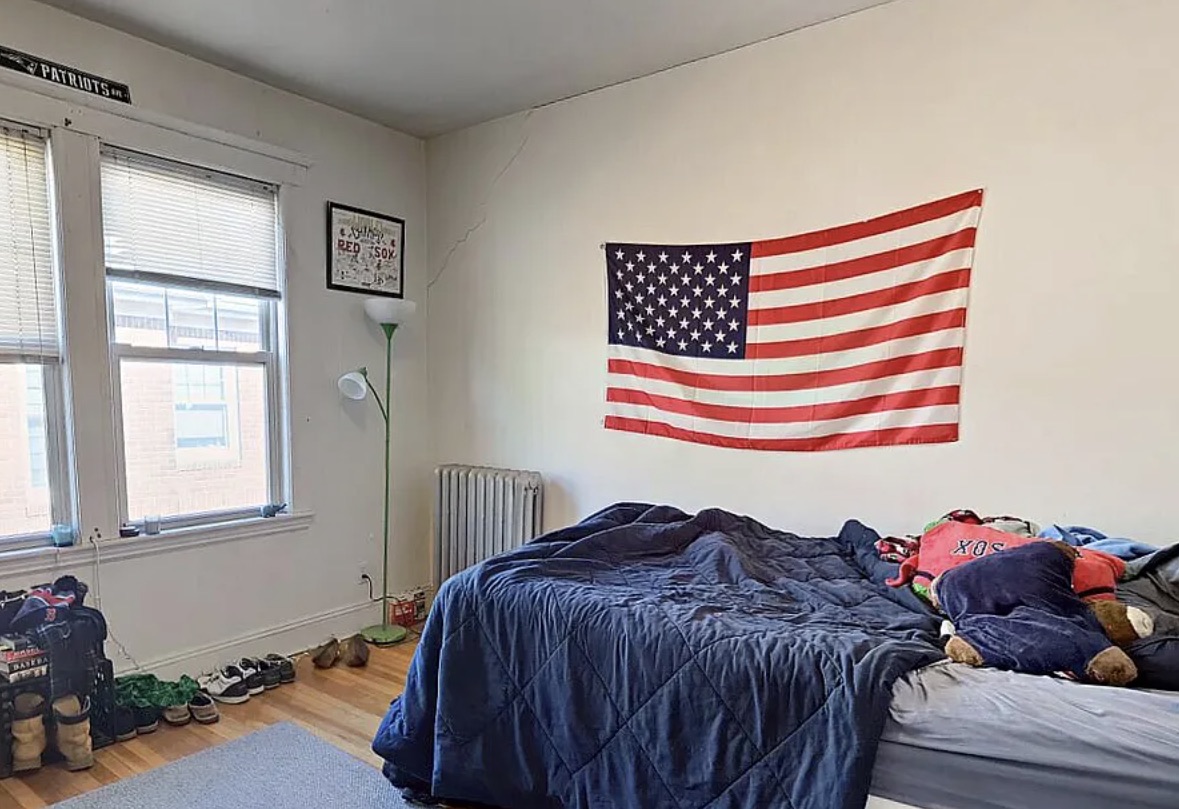 277 Mason Ter, Coolidge Corner