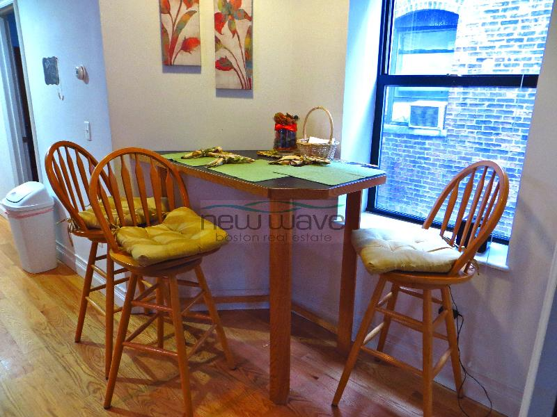 64 Louis Prang St, Fenway